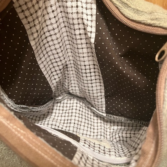 Handmade crescent purse with adjustable bow strap - Picture 3 of 3